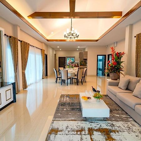 Silverlake Oasis : Pool Villa ナ・ジョムティエン エクステリア 写真