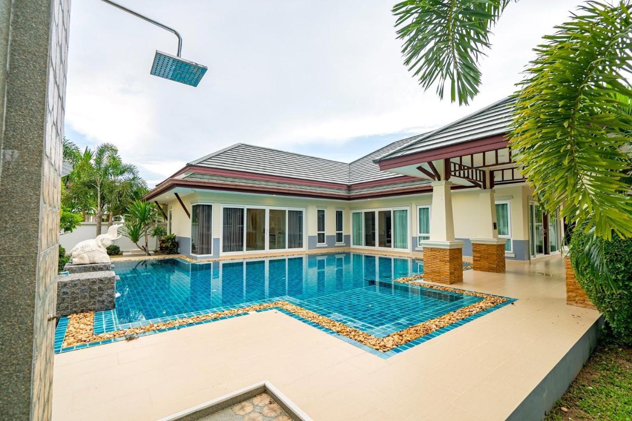 Silverlake Oasis : Pool Villa ナ・ジョムティエン エクステリア 写真